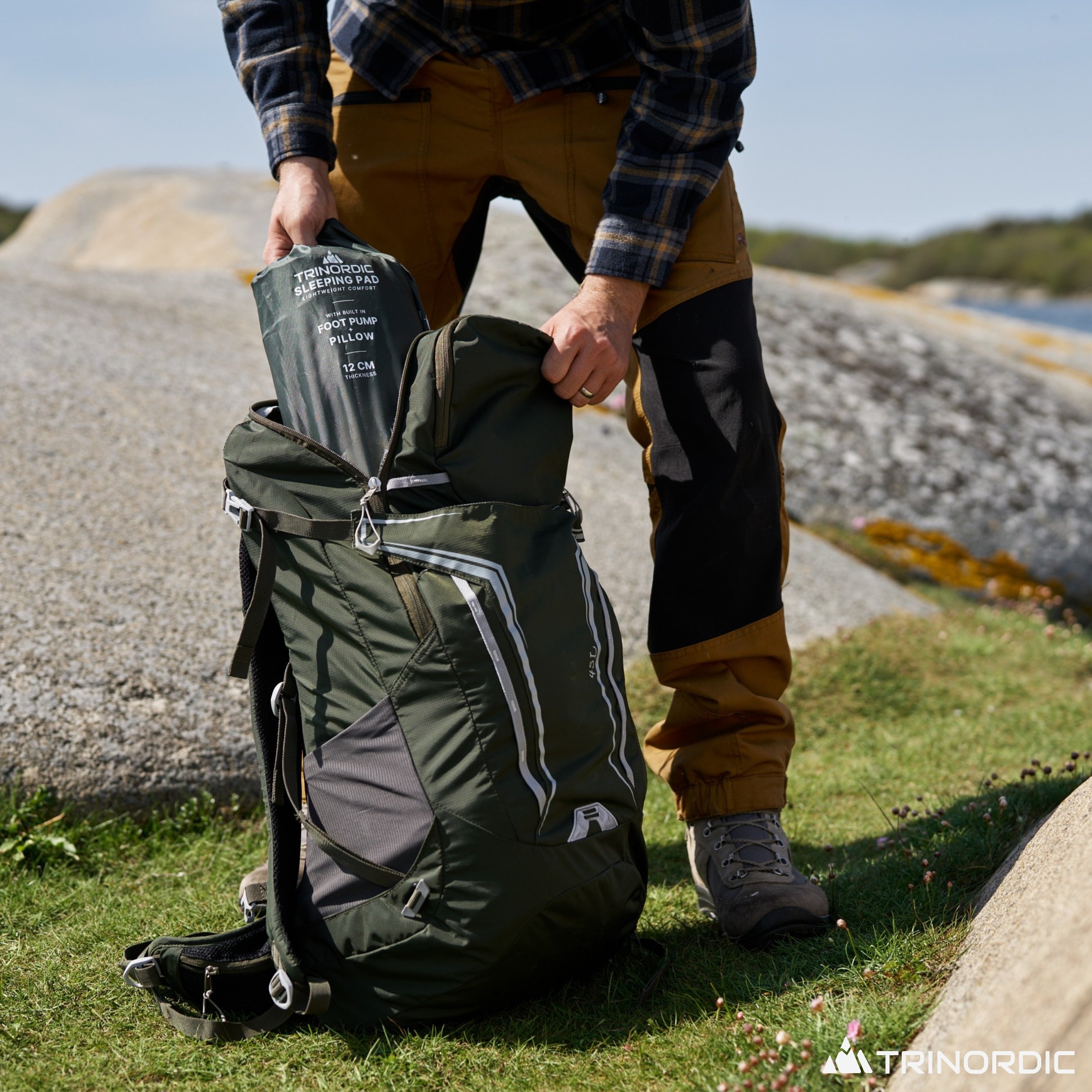 Senra - Uppblåsbart Liggunderlag 12cm Tjockt med Fotpump