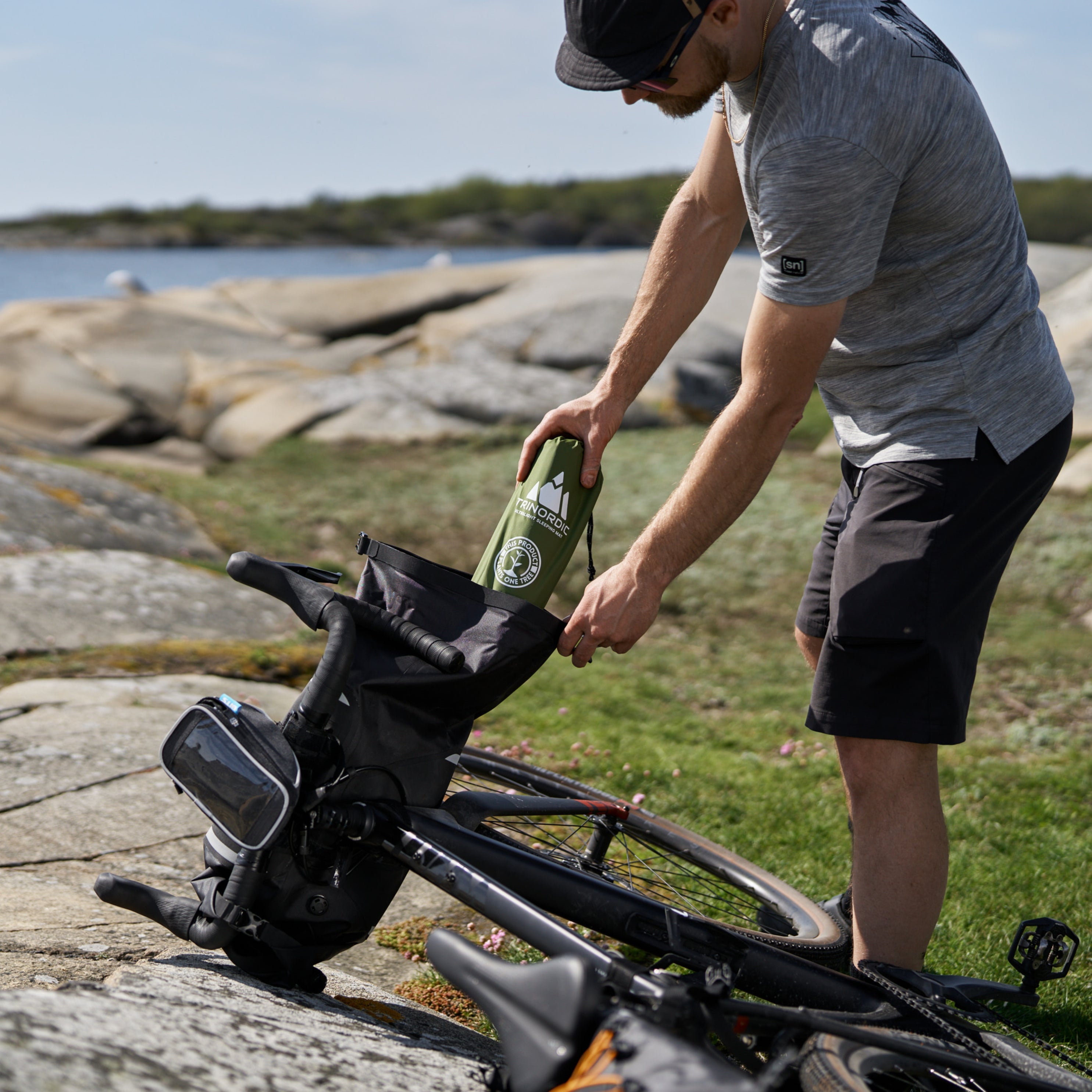 Vestra P - Ultralätt liggunderlag med kudde (550g) Uppblåsbart