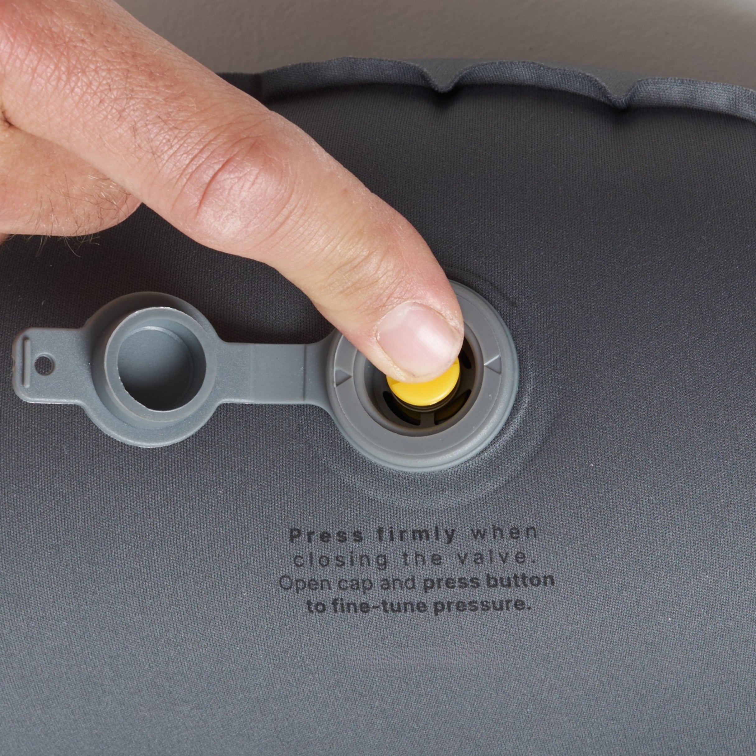 Lyra – Ultralätt uppblåsbar kudde